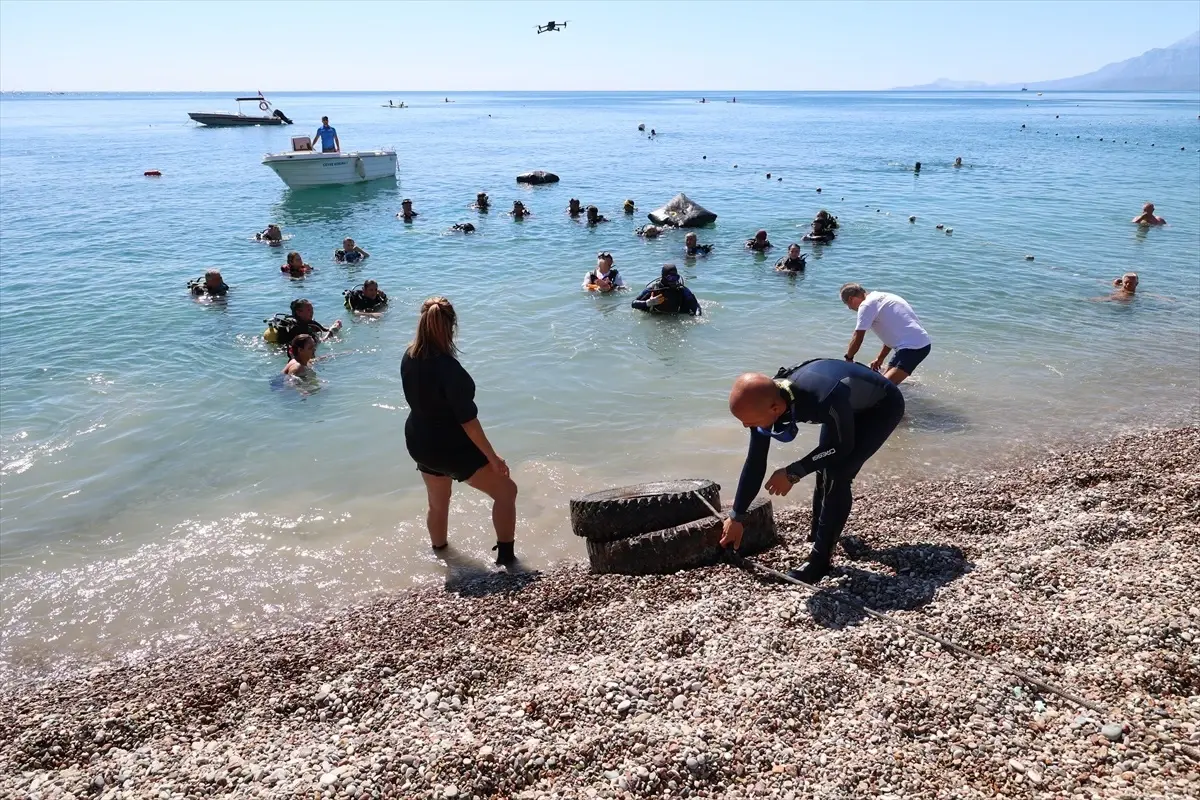 kiyi temizleme gununde temizlik seferberligi OrInSJaa