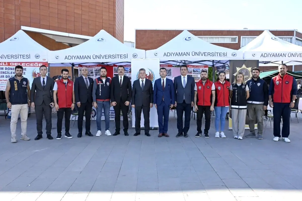 adiyaman emniyetinden ogrencilere guvenlik egitimi MZIswFKJ.jpg