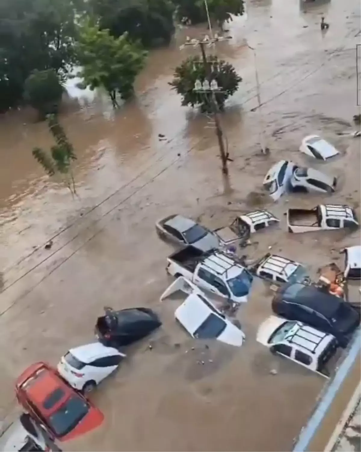 meksikada siddetli yagislar nedeniyle olu sayisi 47ye yukseldi AlEk7jZm.jpg