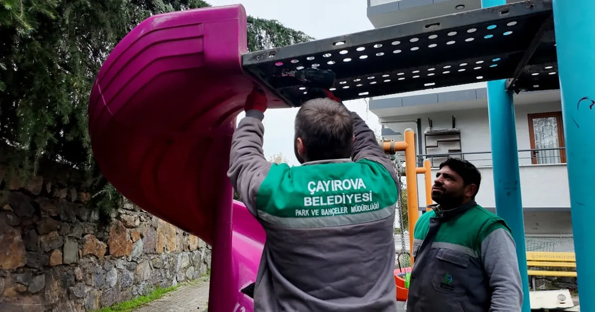 kocaeli cayirovada iki park daha yenileniyor JxtYNZN5.webp