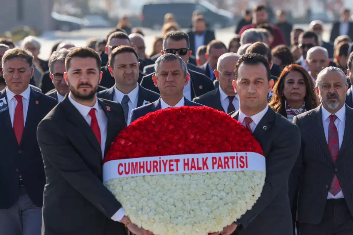 ozgur ozelden bahceliye yanit f17Ub7JL.jpg