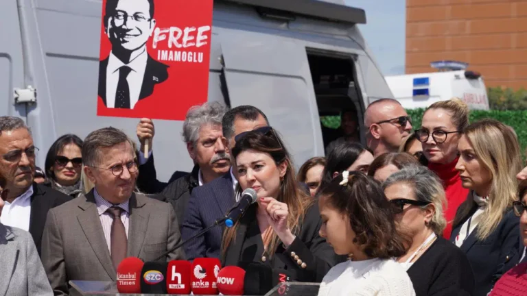 son-dakika-aykut-erdogdunun-esi-tuba-torun-erdogdu-hakkinda-inceleme-baslatildi-QQmDkk3S